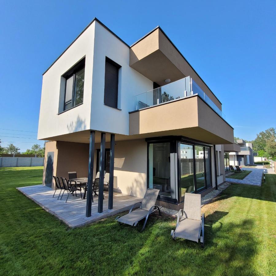 Zea Apartmanhaz Daire Balatonfenyves Dış mekan fotoğraf