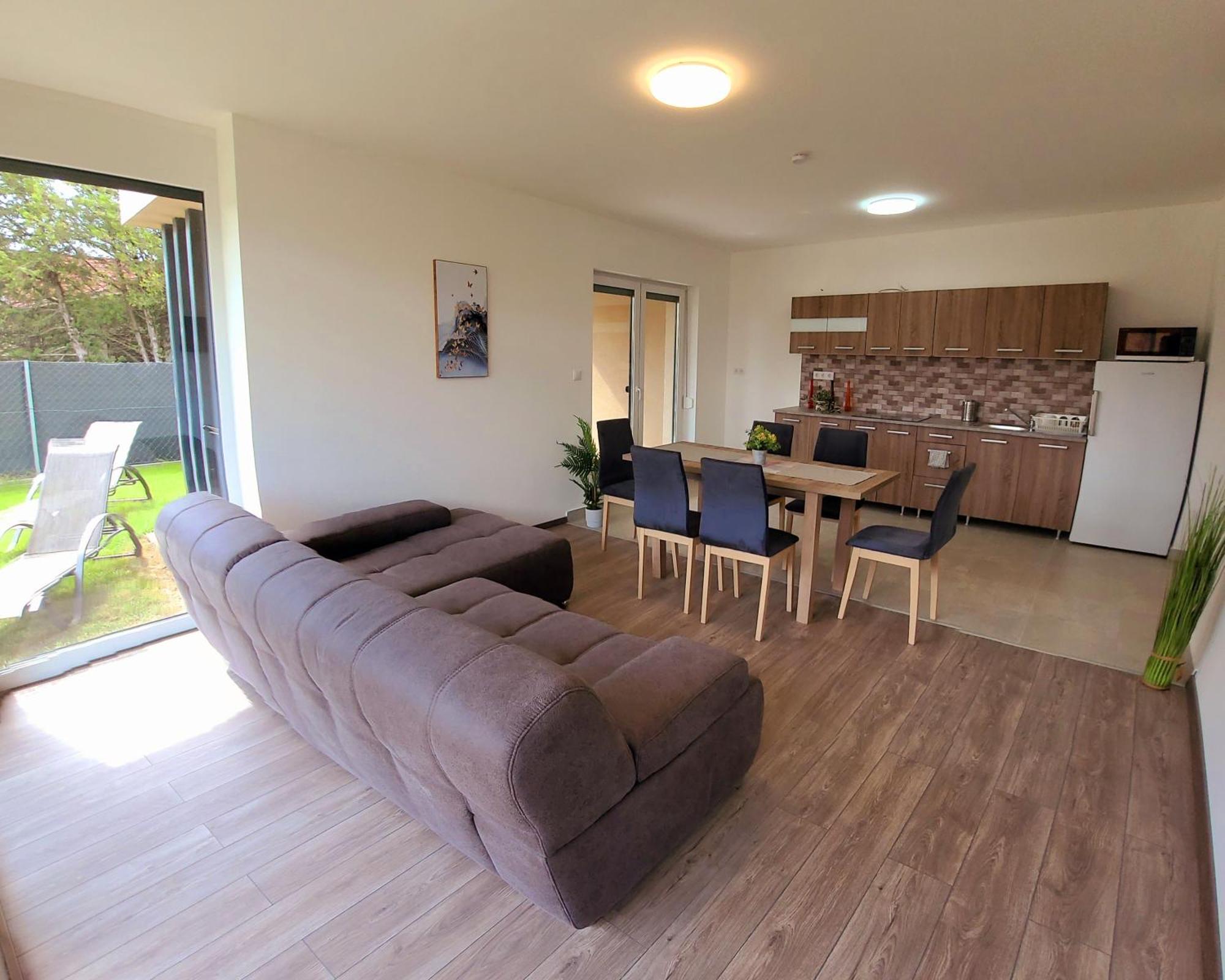 Zea Apartmanhaz Daire Balatonfenyves Dış mekan fotoğraf