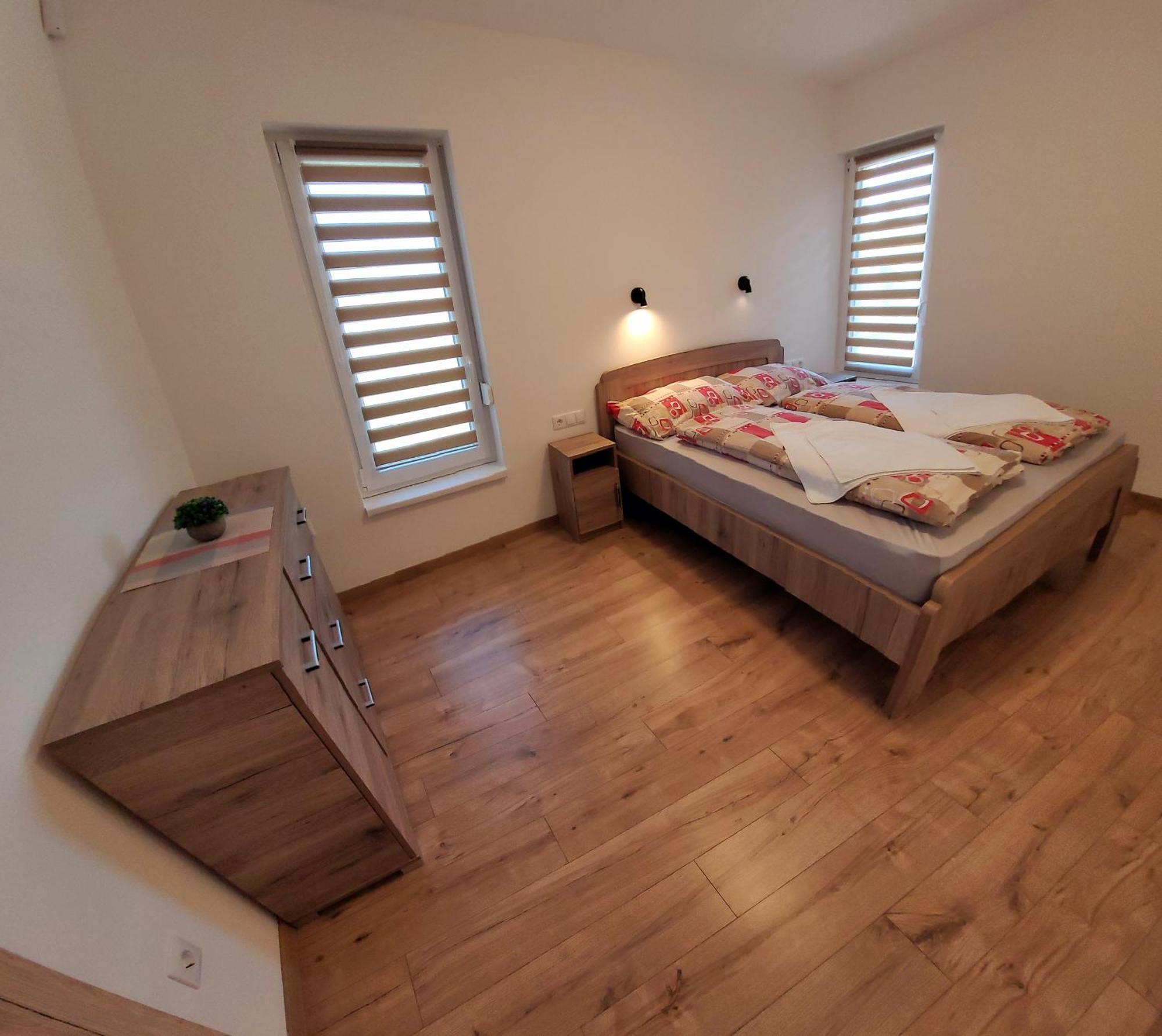 Zea Apartmanhaz Daire Balatonfenyves Dış mekan fotoğraf